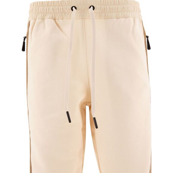 Padded High-Rise Joggers with Mountain Emblem - Picture 3 of 4